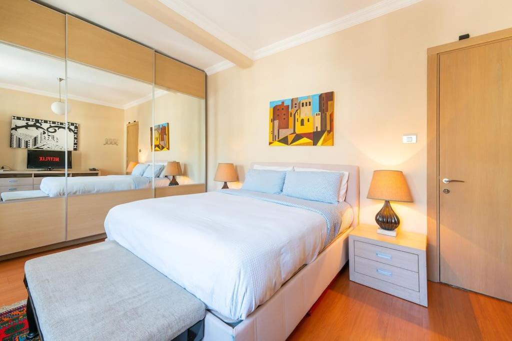Unique Flat By The Bosphorus In Bebek